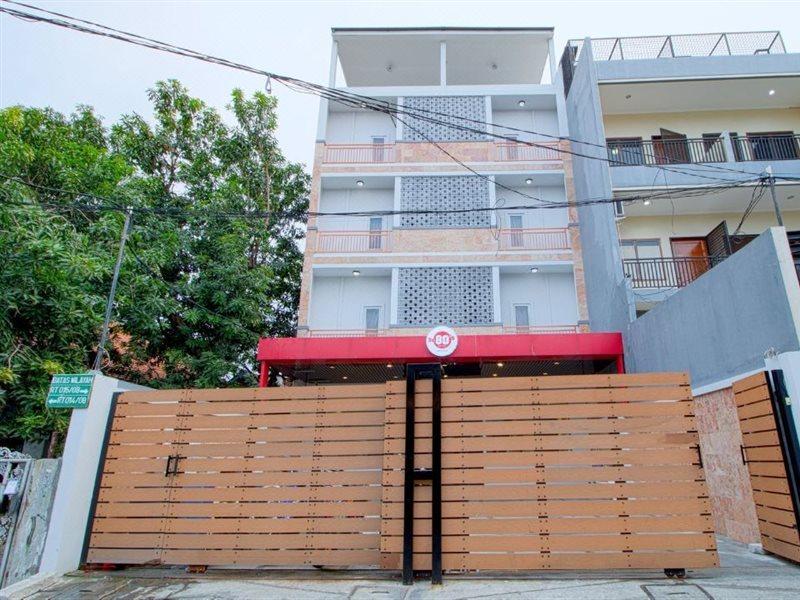 De 80's Ekonomi Rumah tetamu